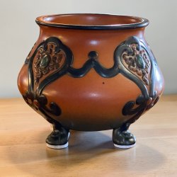 P. Ipsens Enke sk�l