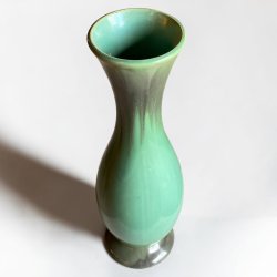 Tysk gr�n keramik vase