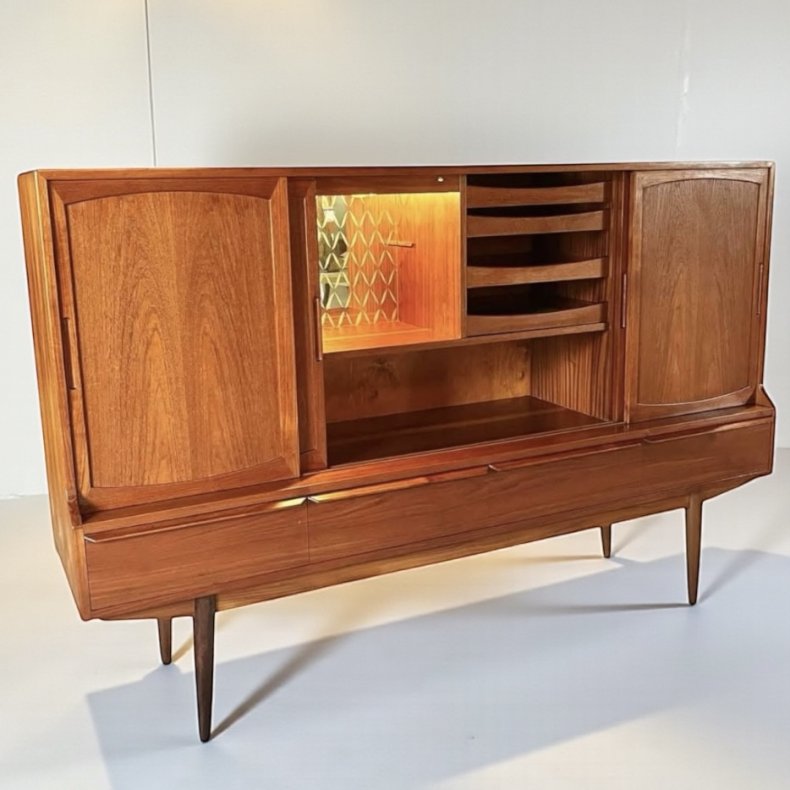 Teak sk�nk af Henning Kj�rnulf